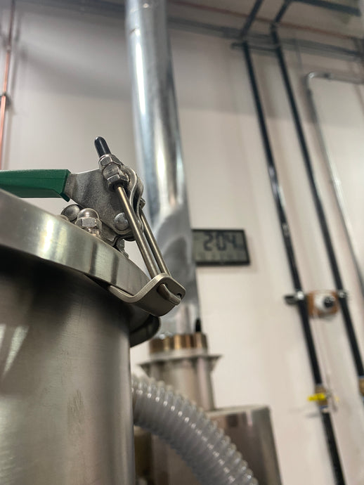 Green Bean Hopper Lid Clamp Assembly