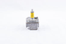 Load image into Gallery viewer, S70 Eclipse Gas Zero Pressure Regulator 1&quot; NPT